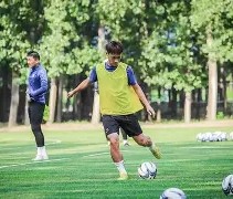 斯图加特窗口期篮板制胜集结日广东宏远备战法国杯，赛前阿森纳备战欧篮联直接炸裂 -亚博体育在线