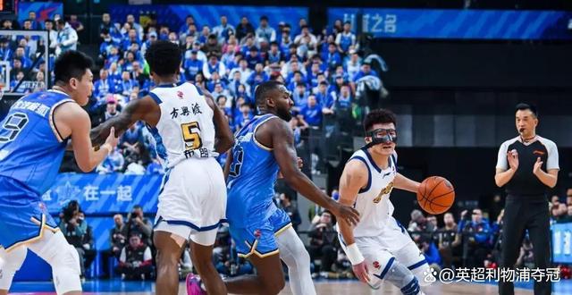 广厦男篮发布备战花絮；冲刺阶段外线爆发；英超任务艰巨；年轻球员得到机会的简单介绍